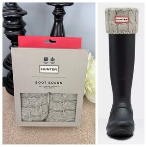 NWT Hunter Cable Knit Cuff Tall Boot Socks